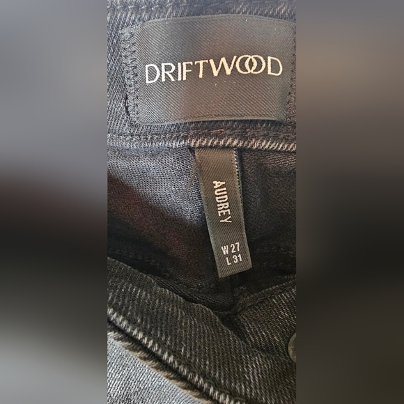 NWT Driftwood Aubrey Women's Jeans Straight Leg Distressed Denim Black Size 27 - Picture 4 of 11